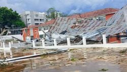Temporal com granizo causa alagamentos e destelhamentos em MG e no RJ; veja imagens
