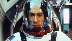 Tom Hanks tiene hasta un asteroide con su nombre: del Apolo 13 a la National Space Society, la otra pasión del actor