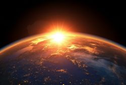 Tra pochissimi giorni la Terra raggiungerà il punto più lontano dal Sole: quali le conseguenze?