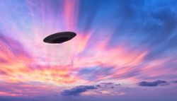 Tras los vídeos sobre ovnis del Pentágono: experto analiza qué necesitaría una nave alienígena para llegar a la Tierra