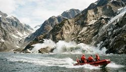 Unos geólogos alertan de una nueva era de tsunamis: la inestabilidad de las montañas de Alaska preocupa a los expertos