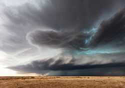 Se avecinan al menos 4 días con nubes de tormenta y muchos rayos en España