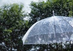 Unwetterwarnung: Am Freitag wird es brandgefährlich – und eine Landeshälfte trifft es mit voller Wucht