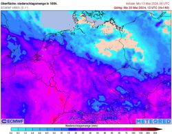 Gefährliche Unwetterlage durch Wettergrenze über Deutschland!