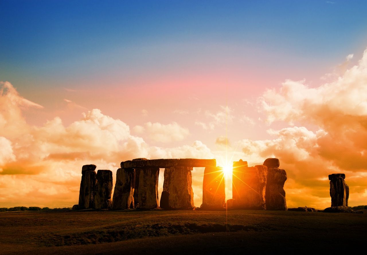 Un estudio revela el secreto de Stonehenge ¡no era un calendario solar!