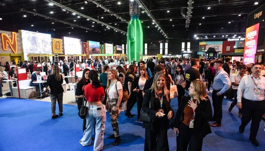 FIT - Feria Internacional de Turismo FIT - Feria Internacional de Turismo