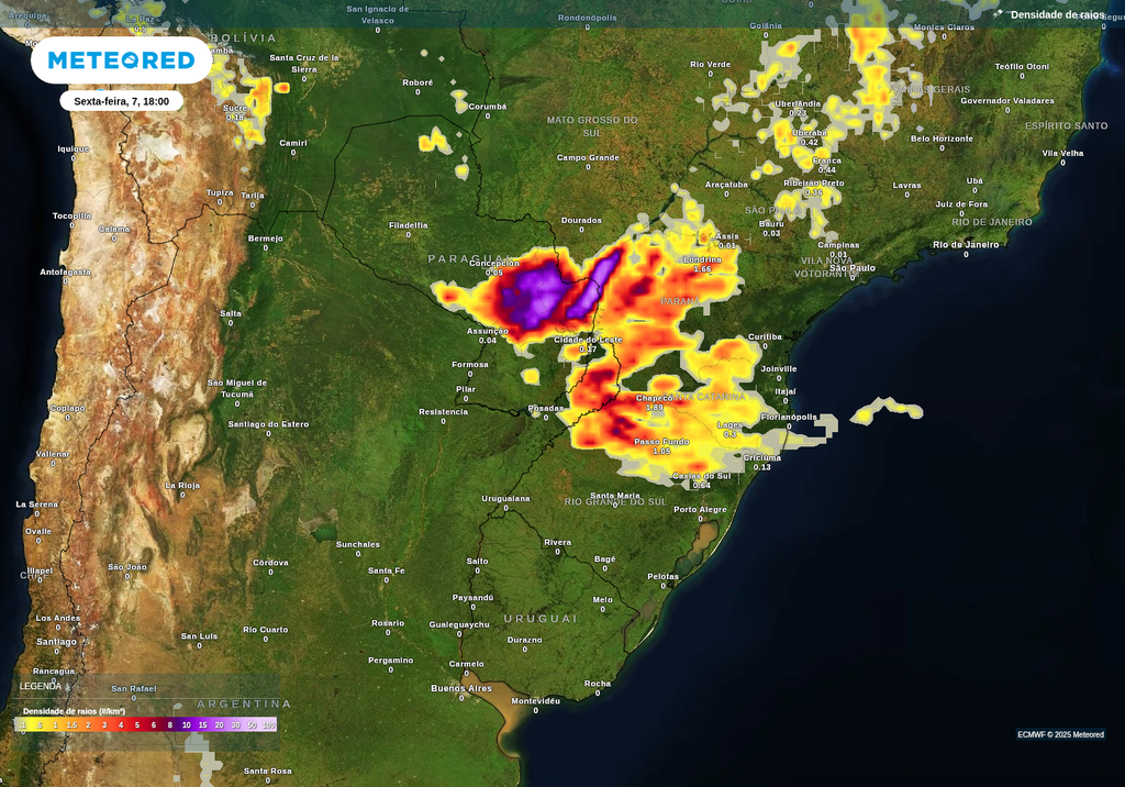 Previsão de tempestades no fim da tarde de sexta-feira (7), de acordo com o ECMWF.