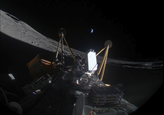El módulo lunar privado Athena es declarado muerto tras aterrizar de lado en un cráter cerca del polo sur de la Luna