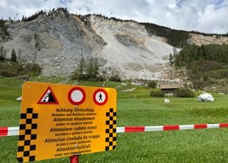 La montagna si muove sempre di più, a che punto è la grande frana in Svizzera?