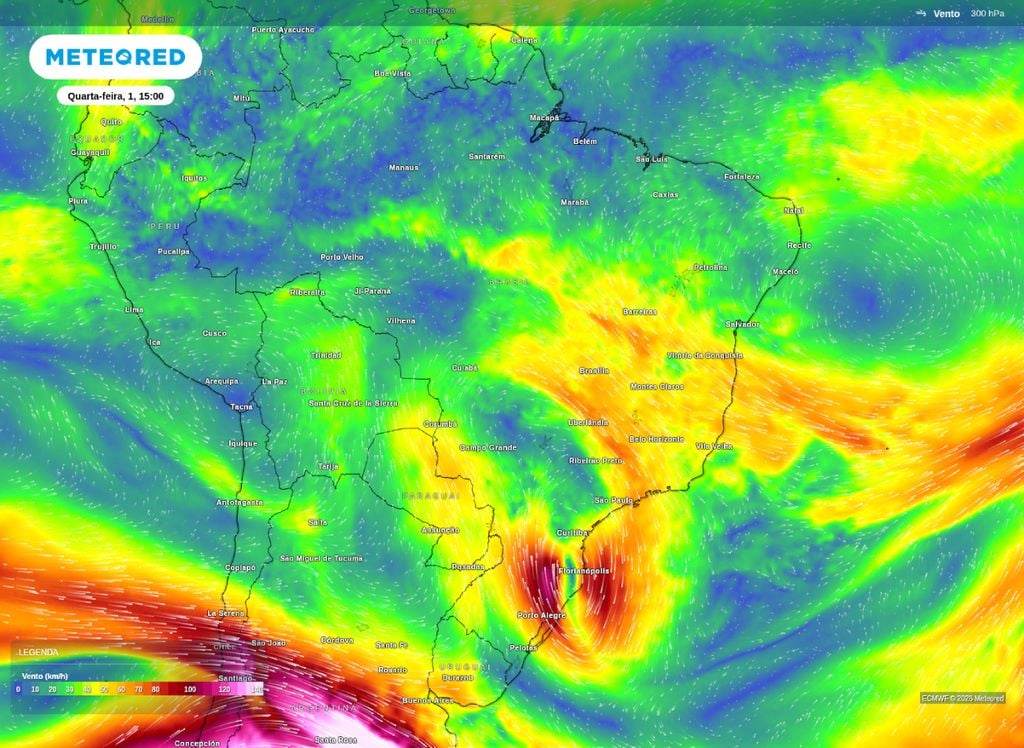 Previsão dos ventos em níveis mais elevados da atmosfera. O mapa mostra uma circulação ciclônica fechada, nesta área se encontra o VCAN.