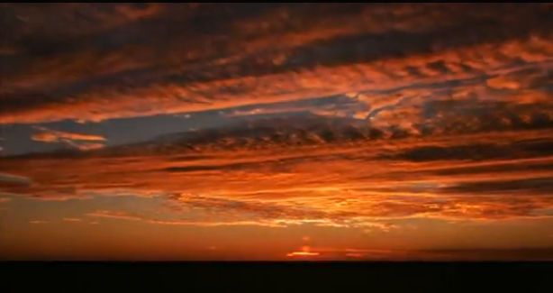 Música, Meteorología Y Time-Lapse: Todo En Uno Y Una Maravilla
