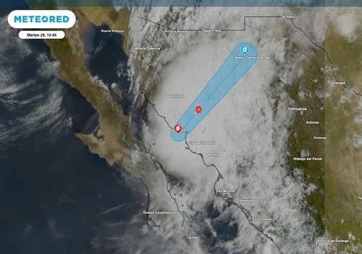 Muy cerca de Sonora, el hurac&aacute;n Polo cat. 1 a solo 20 km de Guaymas listo para su 2do impacto en M&eacute;xico con 120 km/h