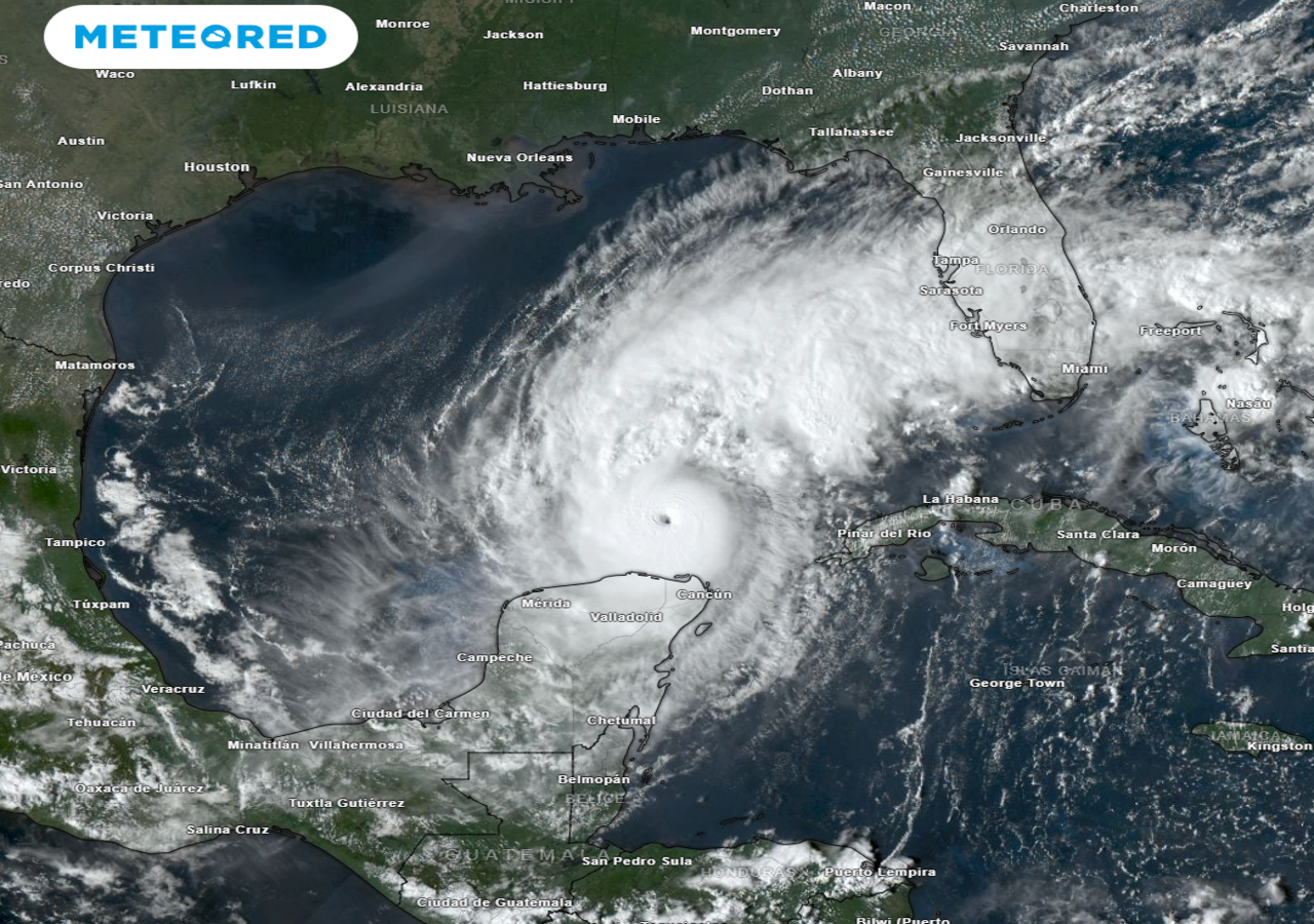 El huracán Miltón se reintensificó y en la tarde del martes volvió a alcanzar la categoría 5 en la escala Saffir-Simpson.