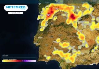 Nas próximas horas desta sexta-feira haverá aguaceiros fortes, trovoadas e granizo, principalmente no Norte e Centro