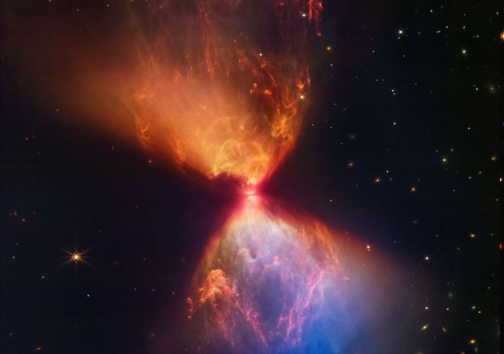 La protostella L1527 è stata osservata dal telescopio James Webb che ha fornito dettagli sui primi momenti di vita di una stella. Credito: NASA/JWST