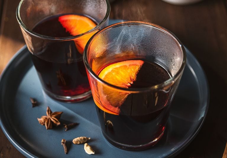 Navegado: la receta del cóctel caliente perfecto para el frío chileno