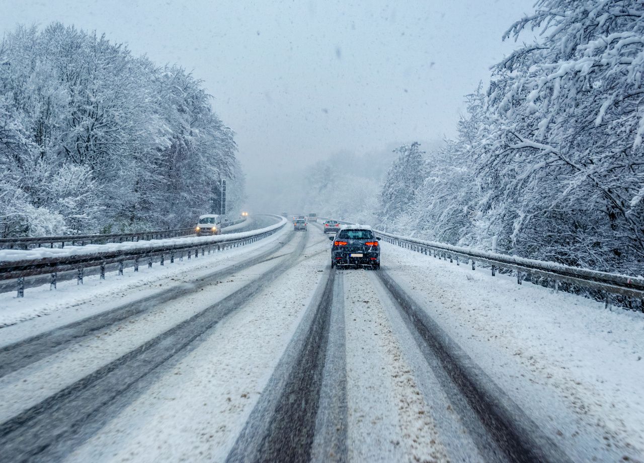 Une conduite sécuritaire en hiver : comment partager la route avec les  chasse-neiges