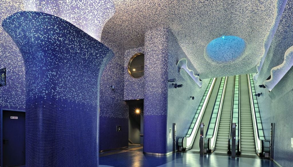 Napoli stazione Toledo La stazione Toledo a Napoli, la più famosa delle Stazioni dell'Arte