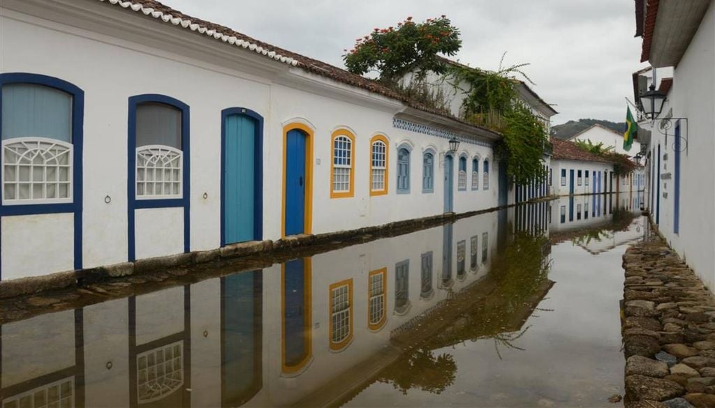 Nesta cidade do estado do Rio de Janeiro, as marés sobem e descem duas vezes ao dia. Crédito: Divulgação.