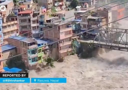 Nepal enfrenta una inundaci&oacute;n devastadora: un sismo, una avalancha, una represa natural y un glaciar, bajo investigaci&oacute;n
