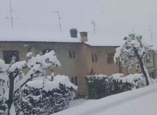 Neve a maggio, i video e le foto dall'Italia imbiancata