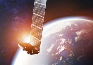 Ni perseidas ni cohete chino, los expertos dicen que lo que vimos en el cielo era un satélite Starlink desintegrándose