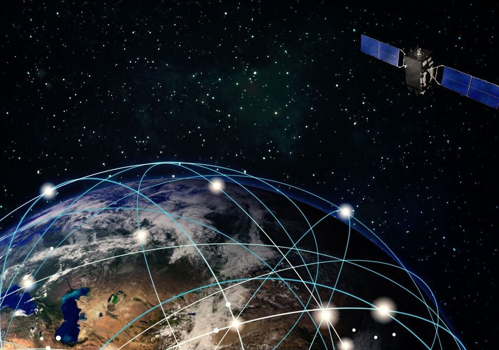 Satélite Satélite
