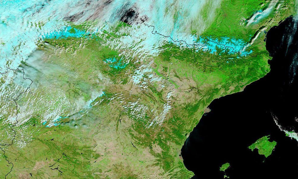 Nieve: Comparativa Sateliteal 16 Abril 2012 16 abril