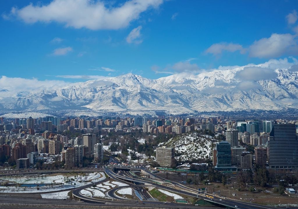 Nieve sobre Santiago de Chile