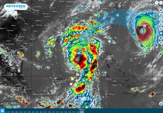 NOAA alerta: furacão Idalia segue em direção a Florida e população é obrigada a evacuar