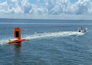NOAA e Saildrone lanciano una flotta di droni per il monitoraggio degli uragani