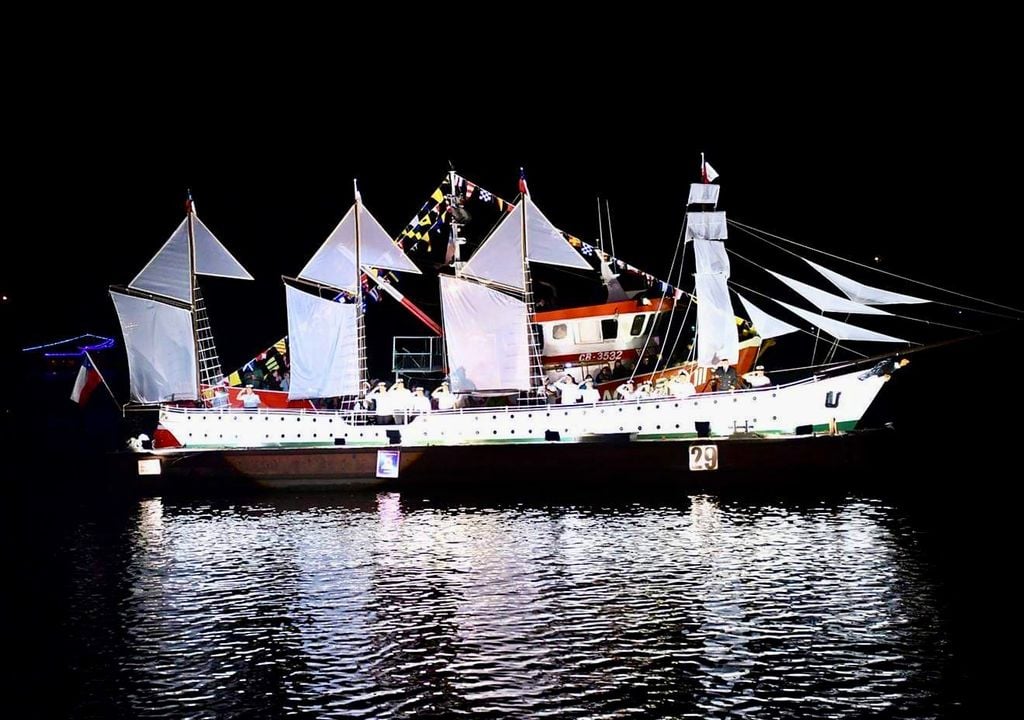 La Noche Valdiviana es una celebración tradicional del sur de Chile. Crédito: nochevaldiviana.cl