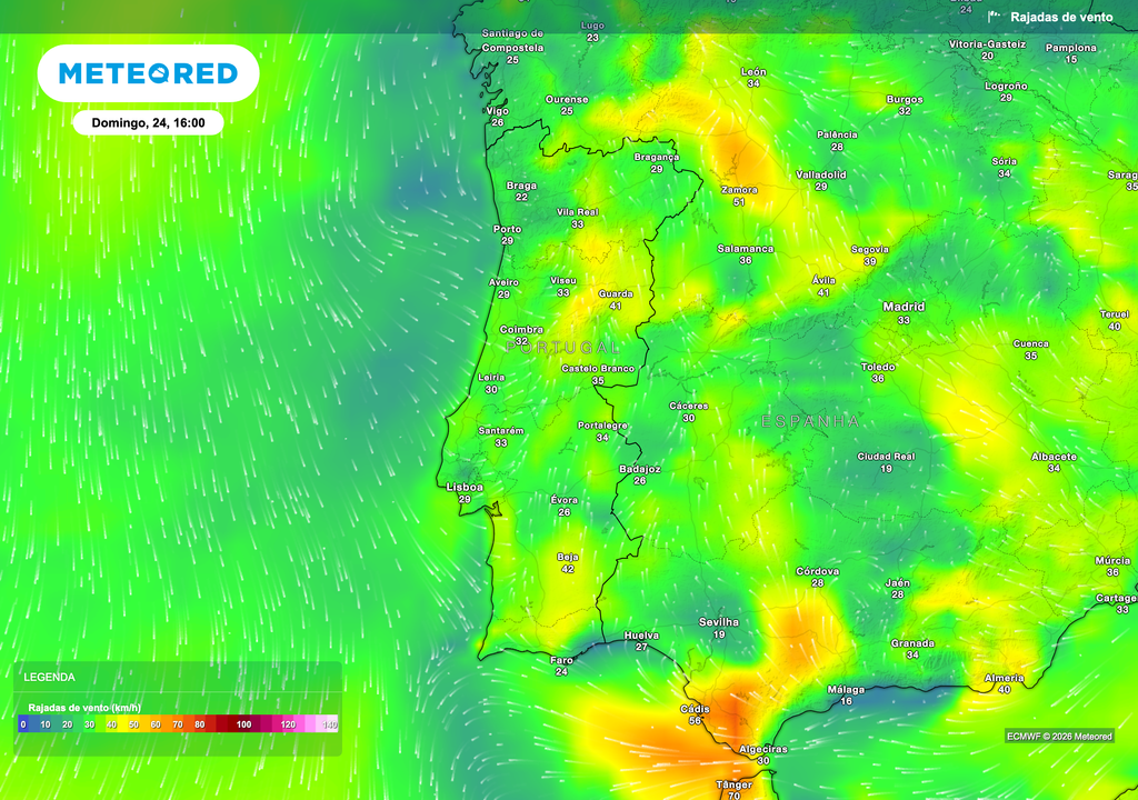 As rajadas de vento poderão intensificar-se durante a tarde de domingo nas regiões do interior Norte e Centro, sobretudo durante a passagem das células convectivas mais organizadas. Os valores mais elevados deverão ocorrer em áreas montanhosas e expostas.