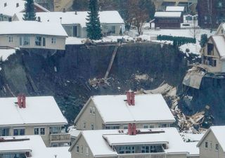 Una montaña colapsa y sepulta parte de un pueblo en Noruega
