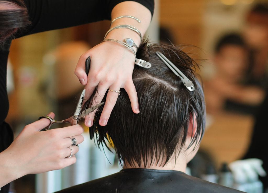 Nos cheveux sont bien plus qu’un déchet. Ils sont une ressource aux possibilités infinies.