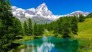 Notti d'estate senza temere il caldo: 5 borghi di montagna dove dormire con la copertina anche in piena ondata di calore