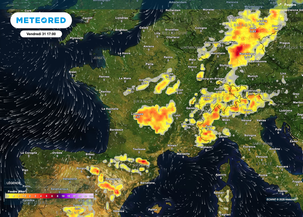 Les orages seront à surveiller : ils pourront se montrer violents. Les orages seront à surveiller : ils pourront se montrer violents.