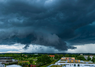 Nova frente fria chega ao Brasil nesta semana e traz risco de chuvas intensas; saiba quando