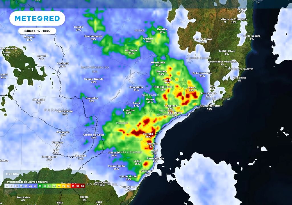Previsão de probabilidade de chuva no sábado durante a tarde.