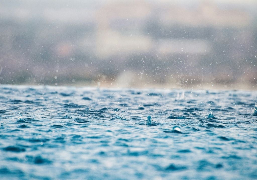 Les calculs relatifs à la manière dont l'océan piège le carbone de l'atmosphère n'ont pas tenu compte du rôle de la pluie dans ce processus. Aujourd'hui, des recherches approfondies concluent que ce rôle est tout à fait pertinent. Image : CC