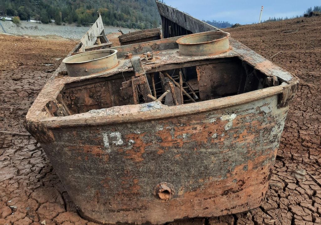 Navio fantasma pertencente à Segunda Guerra Mundial