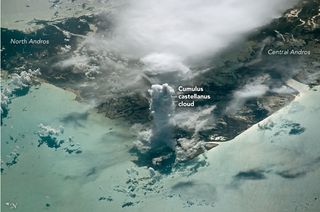 Nube castellatus