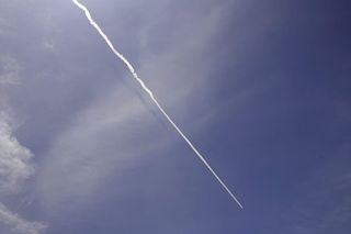 Nubes altas y estelas