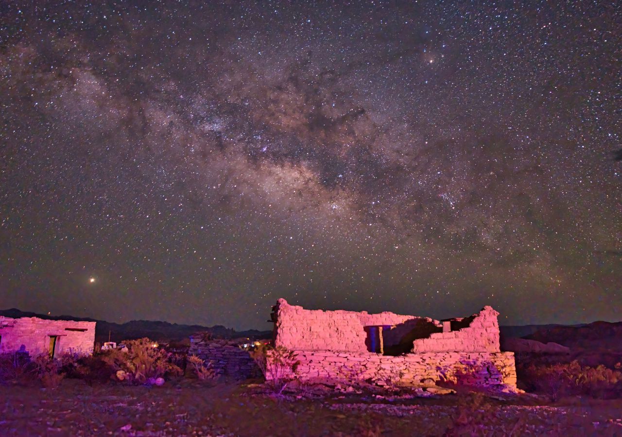 El estudio muestra que la Vía Láctea no está tan lejana como pensamos: sus ciclos parecen escritos en la geología terrestre.
