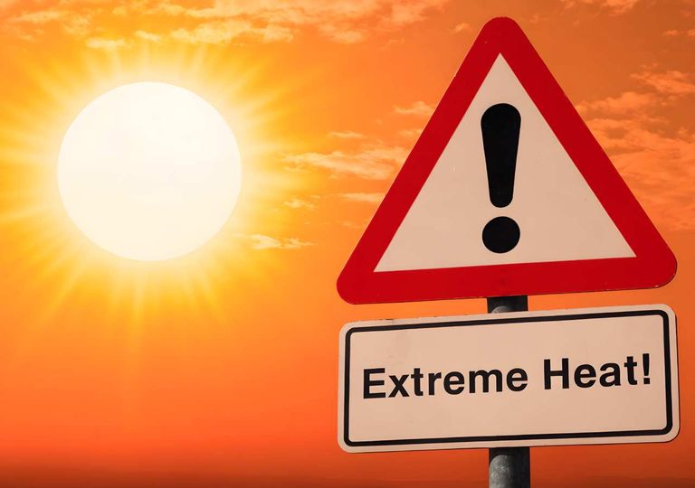 O calor em Lisboa "est&aacute; imposs&iacute;vel de aguentar", diz a meteorologista Marta Godinho: "O que est&aacute; por vir preocupa-me"