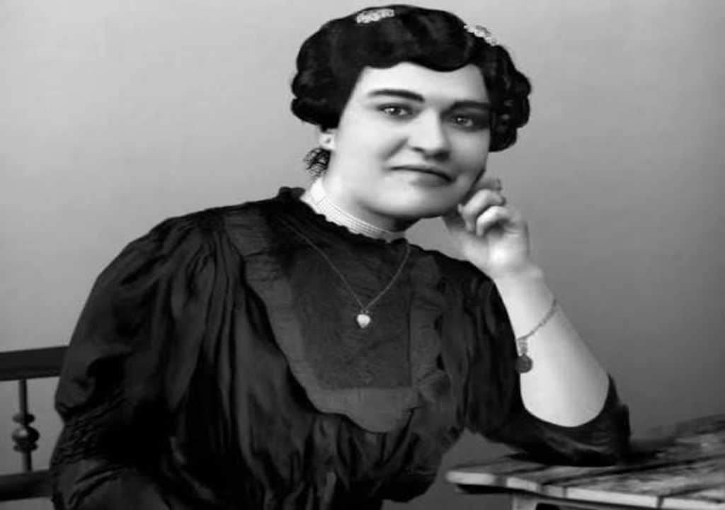 Adelaide Cabete Retrato de Adelaide Cabete, médica e feminista portuguesa que se destacou na defesa dos direitos das mulheres no início do século XX.