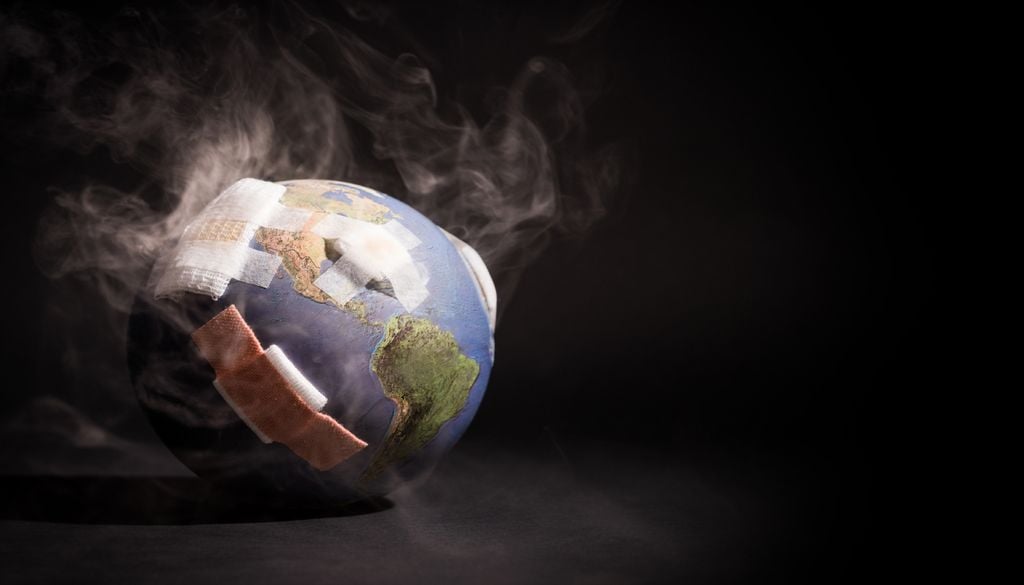 impactos das alterações climáticas na Terra. Estudos mostram que o tempo que os americanos passam a interagir pessoalmente com amigos e familiares já estava a diminuir mesmo antes da pandemia de COVID-19 ter interrompido grande parte da interação social a partir de 2020.