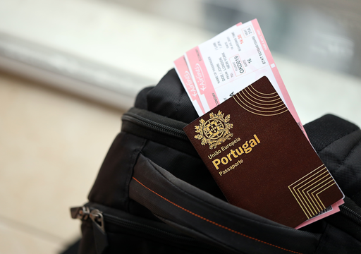 O fim de uma era: a despedida dos carimbos no passaporte