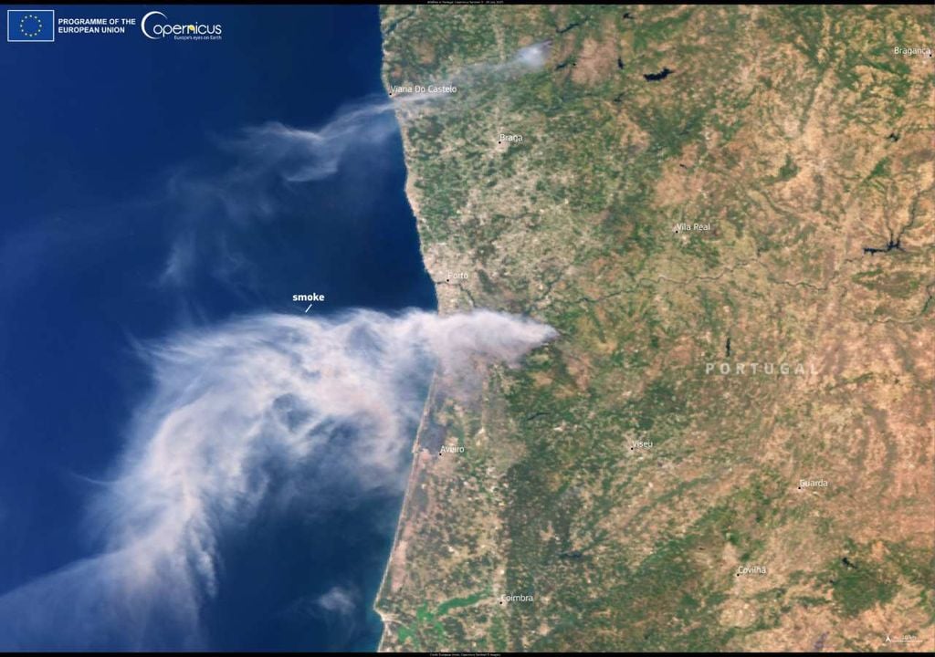 Imagem de satélite Imagem de satélite