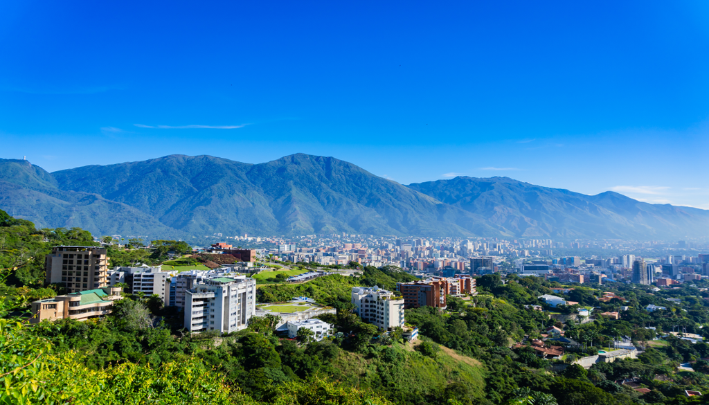 Viajar vai muito além de mudar de localização geográfica ou acumular carimbos no passaporte. É, acima de tudo, um processo de transformação interior e de desconstrução.